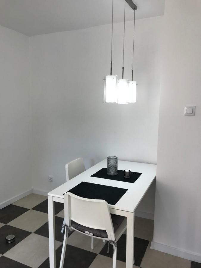Apartament Matejki 7/4 Zielona Góra Dış mekan fotoğraf